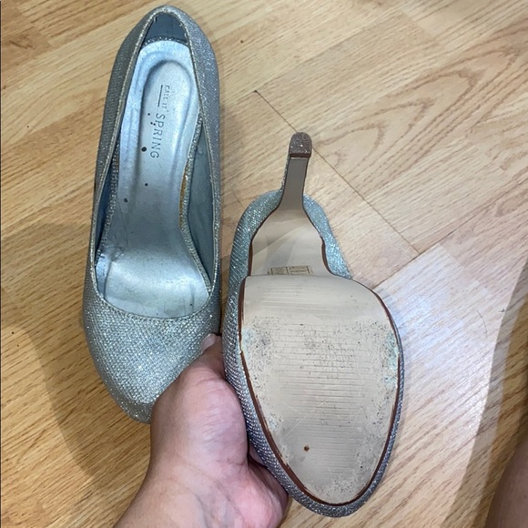 Call it Spring heels - Picture 3 of 3